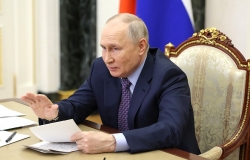 Владимир Путин предложил увеличить выплаты классным руководителям в малых населенных пунктах