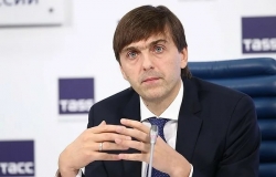 Министром просвещения стал глава Рособрнадзора Сергей Кравцов